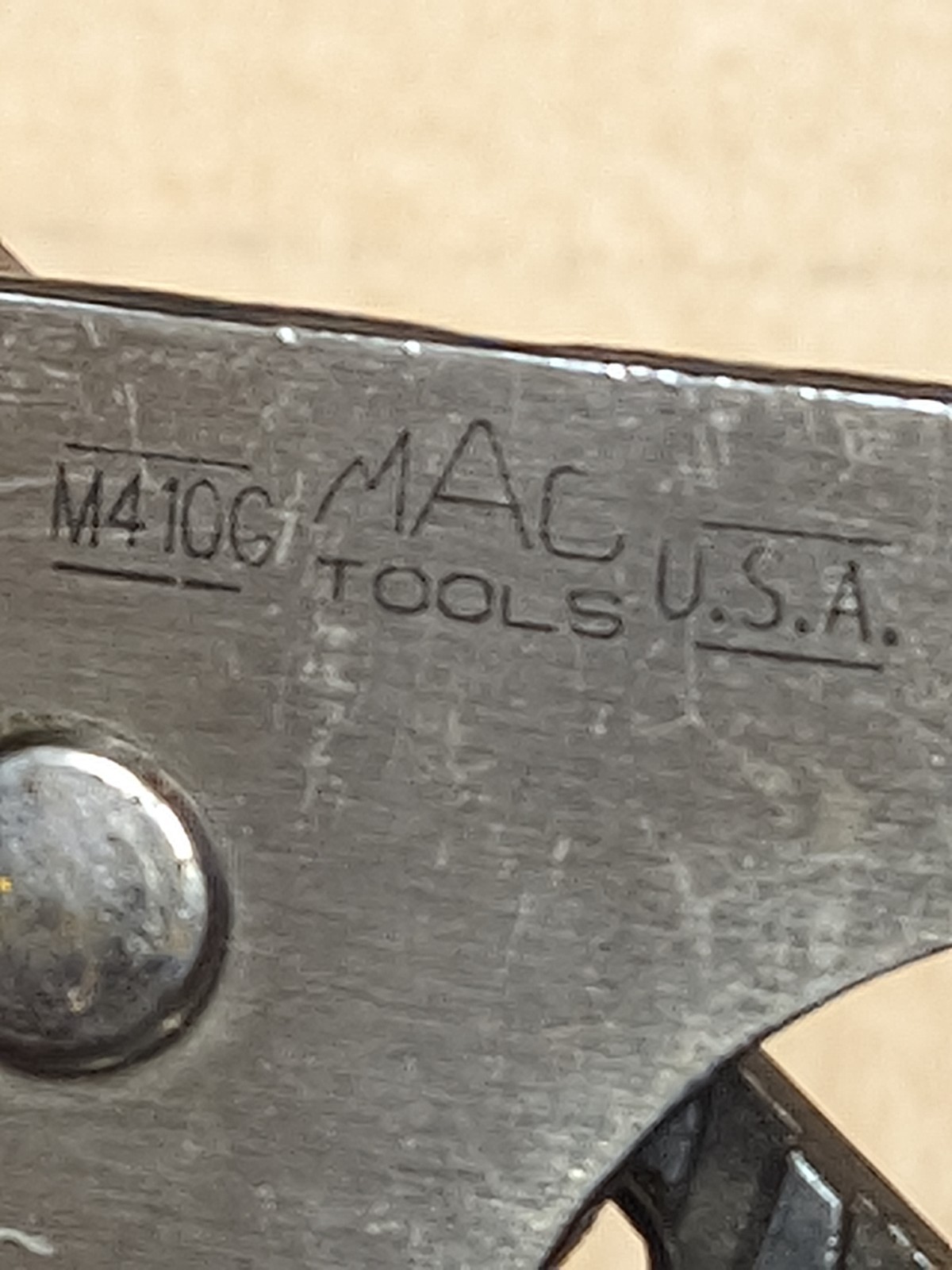 Lot of 2 MAC Tools USA Pliers Water Pliers Gripping M420G M410G