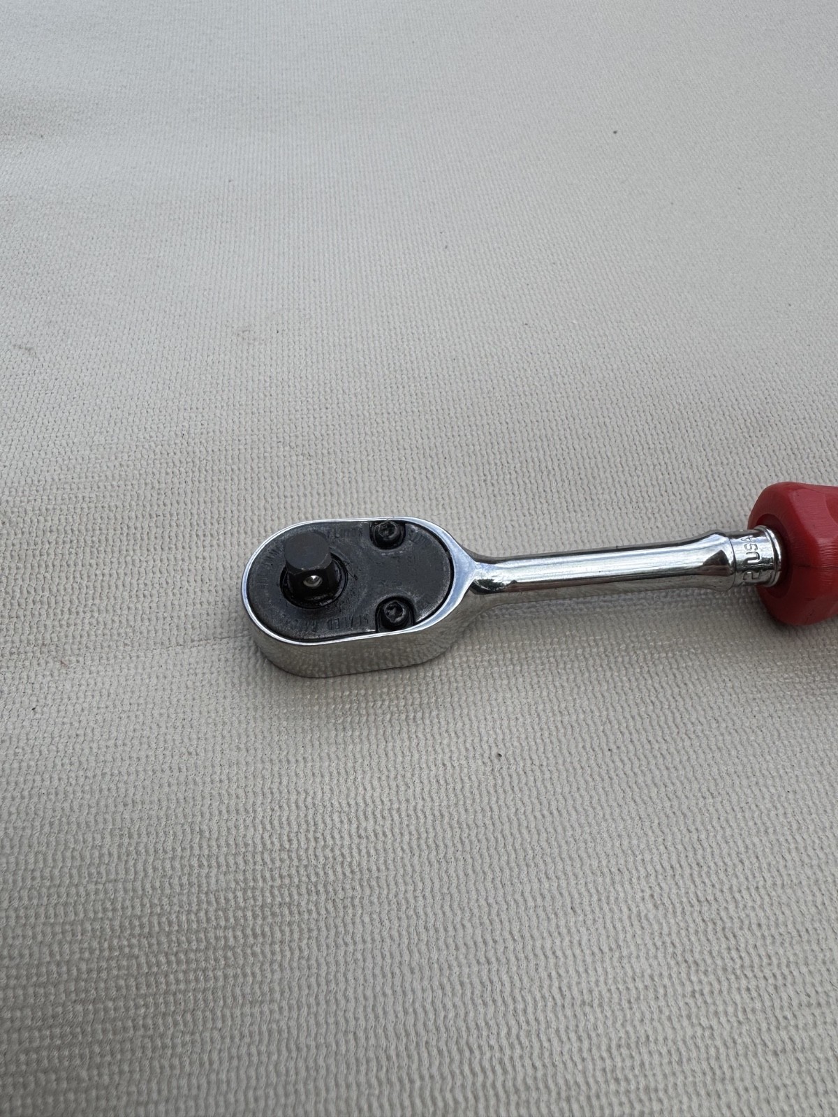Snap-on™ 1/4″ Drive Red Hard Handle Ratchet THLD72