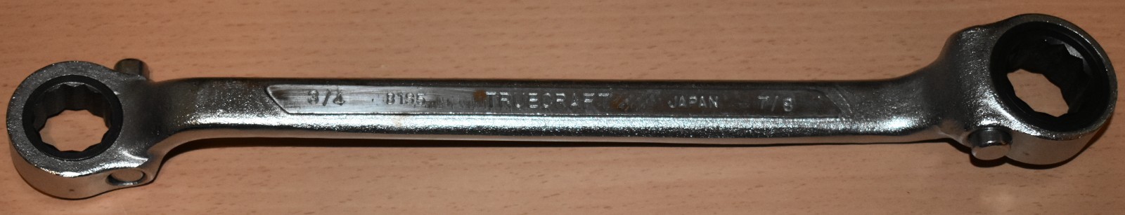 TRUECRAFT JAPAN B195, 3/4″ x 7/8″ HEAVY-DUTY 12-POINT COMBO RATCHETING WRENCH
