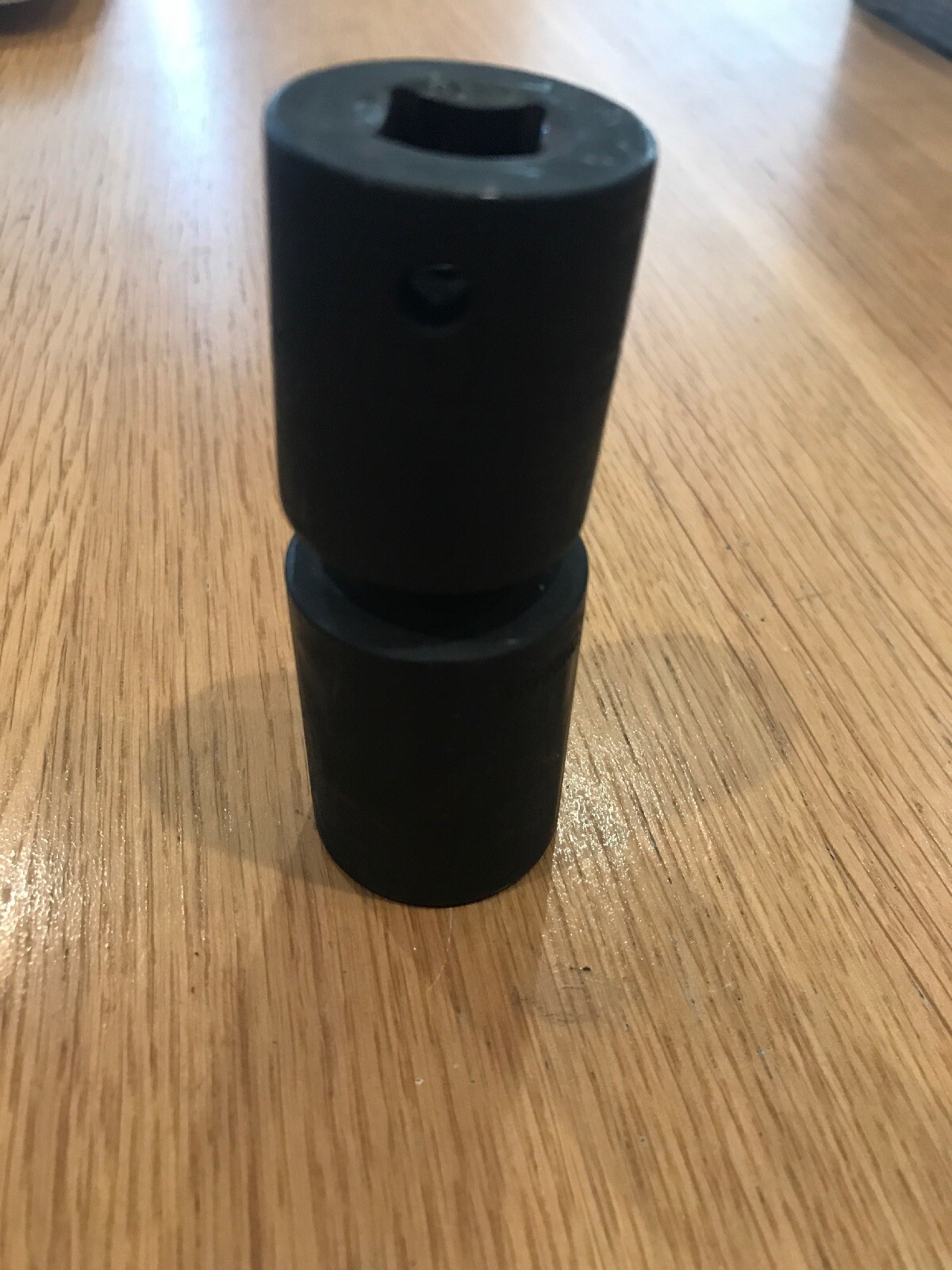 Mac Tools VUPD28G Standard Flexible 6 Pt 7/8 Socket