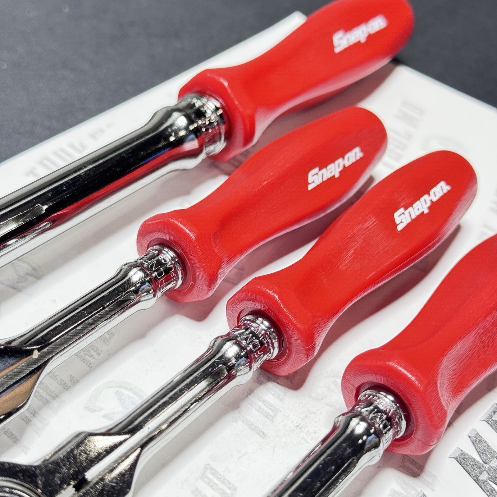 Snap-on Tools RARE RED 4pc Hard Handle Swivel Mixed Drive Ratchet Set FHCNFD72