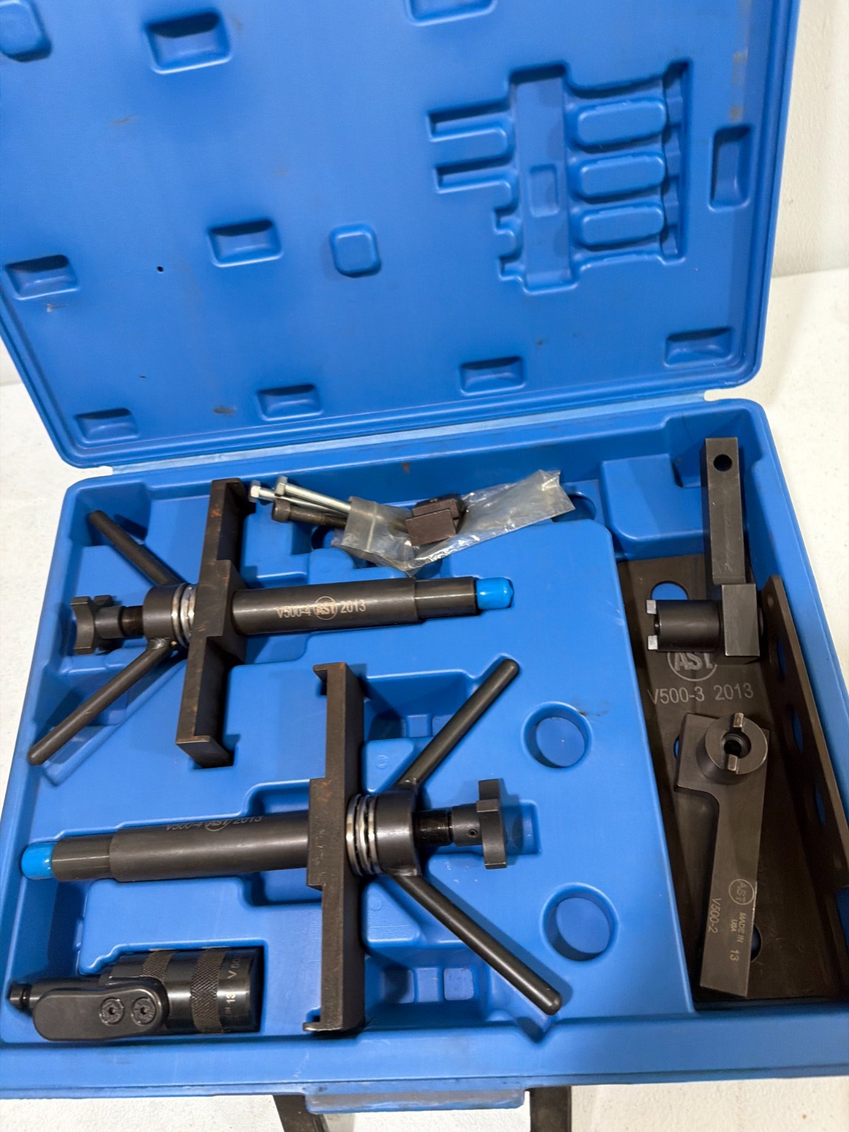 Assenmacher AST V500 Volvo camshaft crankshaft alignment tool 6E