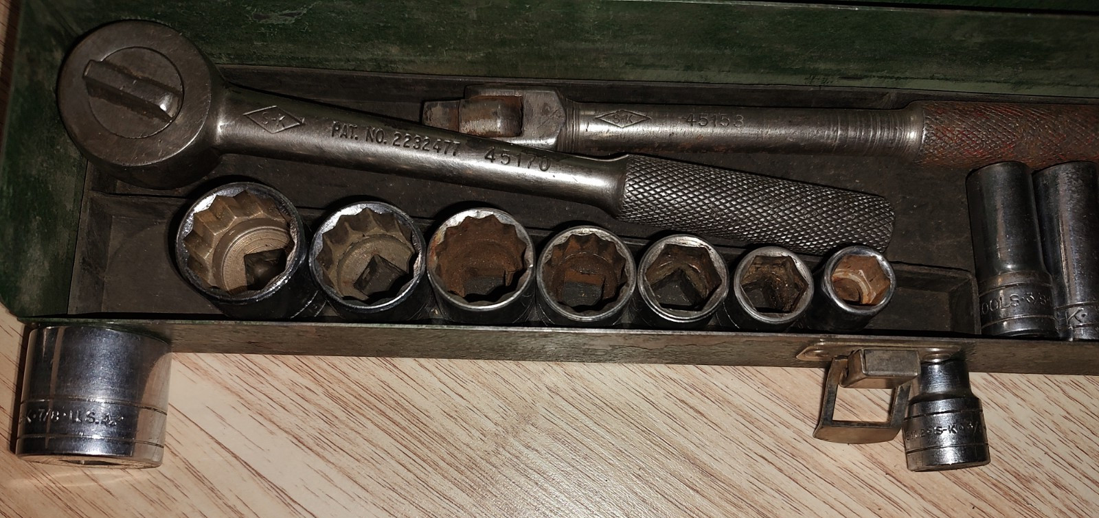 Vintage SK TOOLS 3/8″ Drive Socket Set 18pc W/ Metal Box USA S-K
