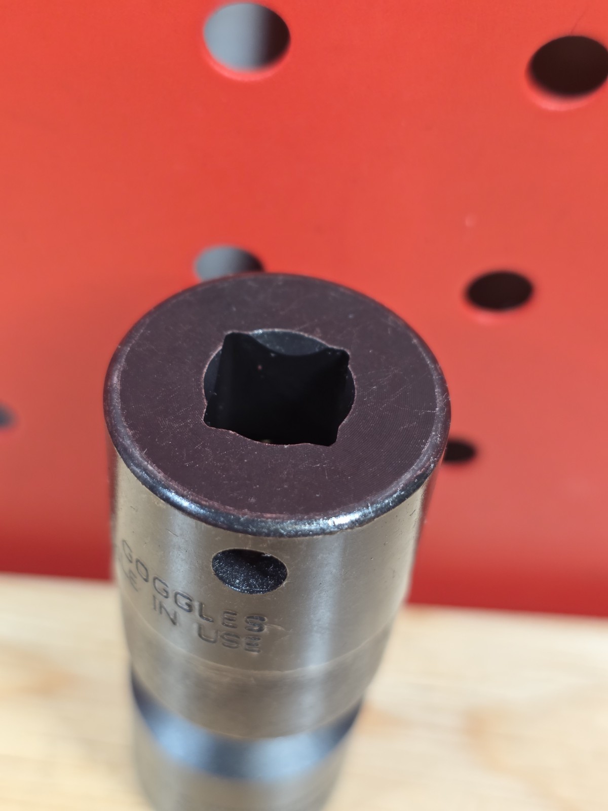 Snap-on Tools NEW IPFM17C 17mm 3/8″ Drive Metric 6-Point Impact Swivel Socket