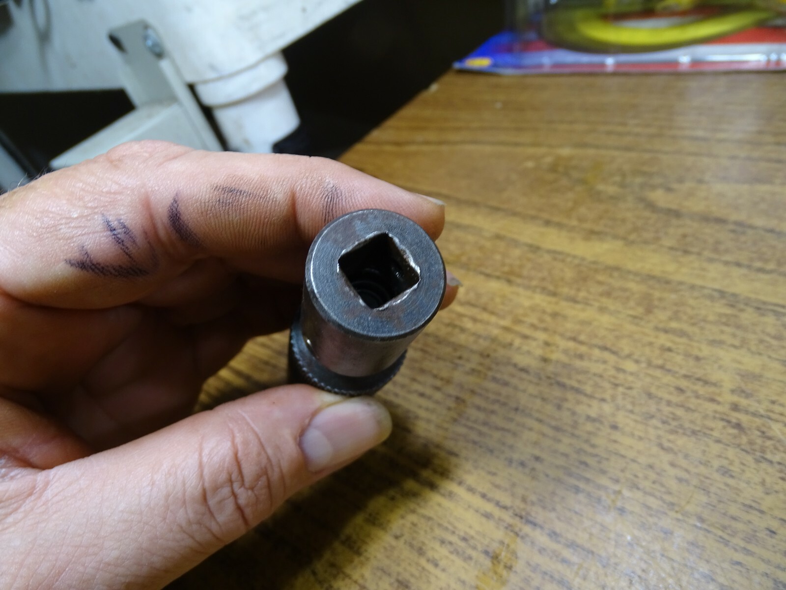 MAC Tools USA 3/8″ Drive 13/16″ Impact Swivel Spark Plug Socket XUP266DP