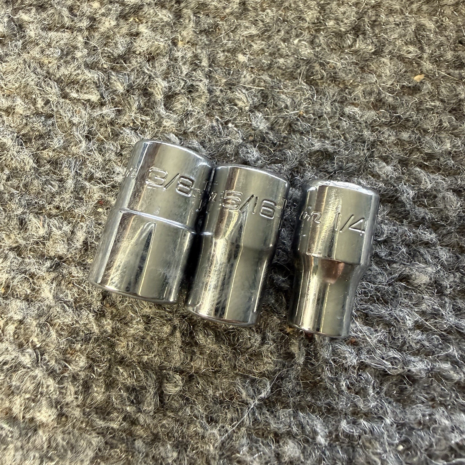 Snap-On 1/4” Drive Ratcheting Socket Set TM830 2” Extension, 3 Sockets & Ratchet