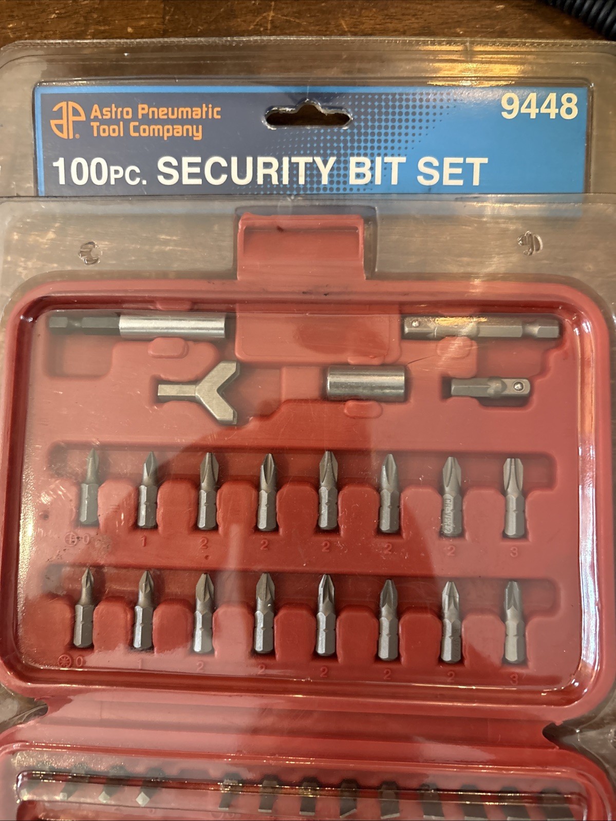 Astro Pneumatic 100 Pc. Security Set