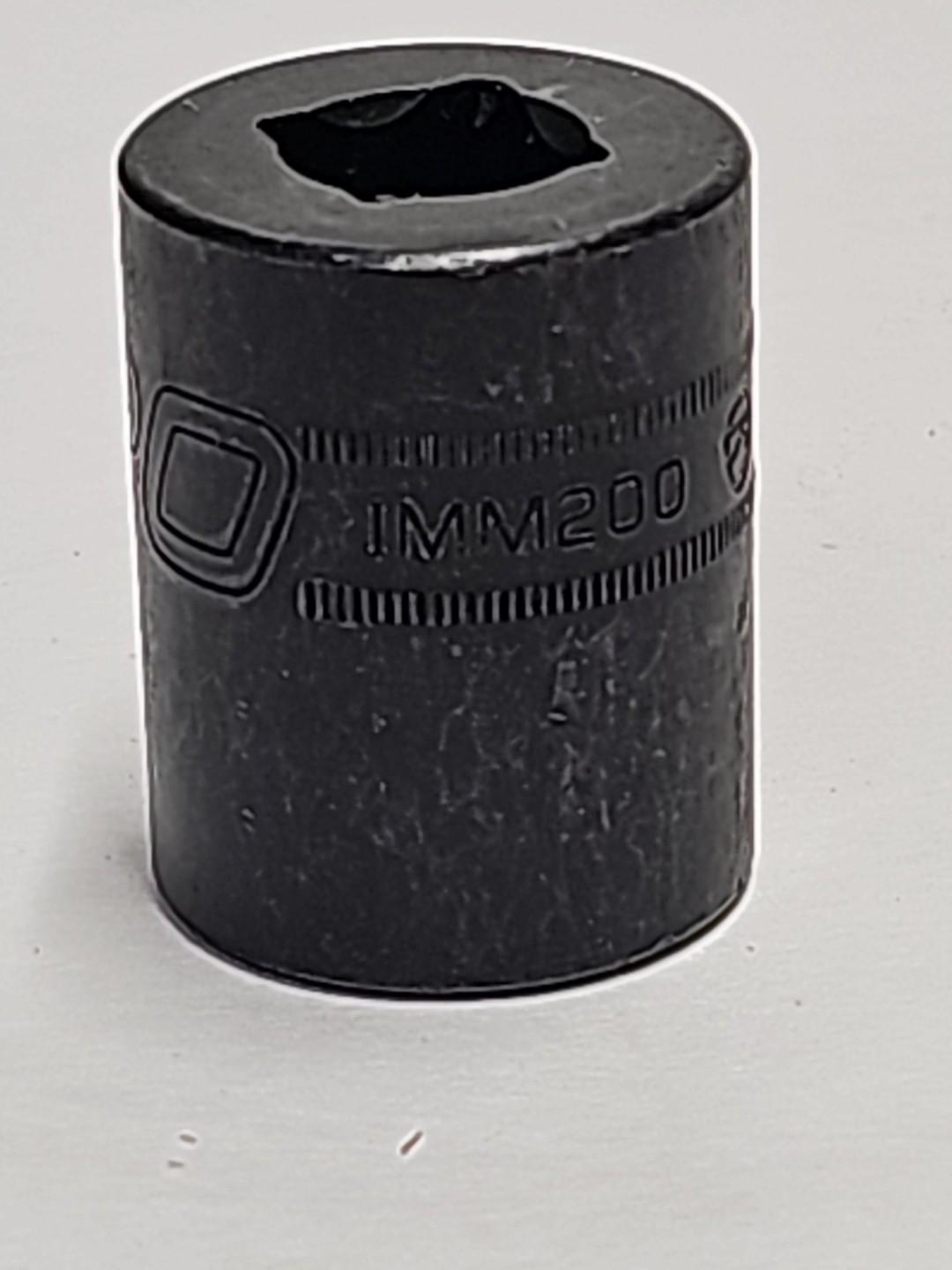 Snap-on Tools USA 1/2″ Drive 20mm Metric 6pt Shallow Impact Socket IMM200