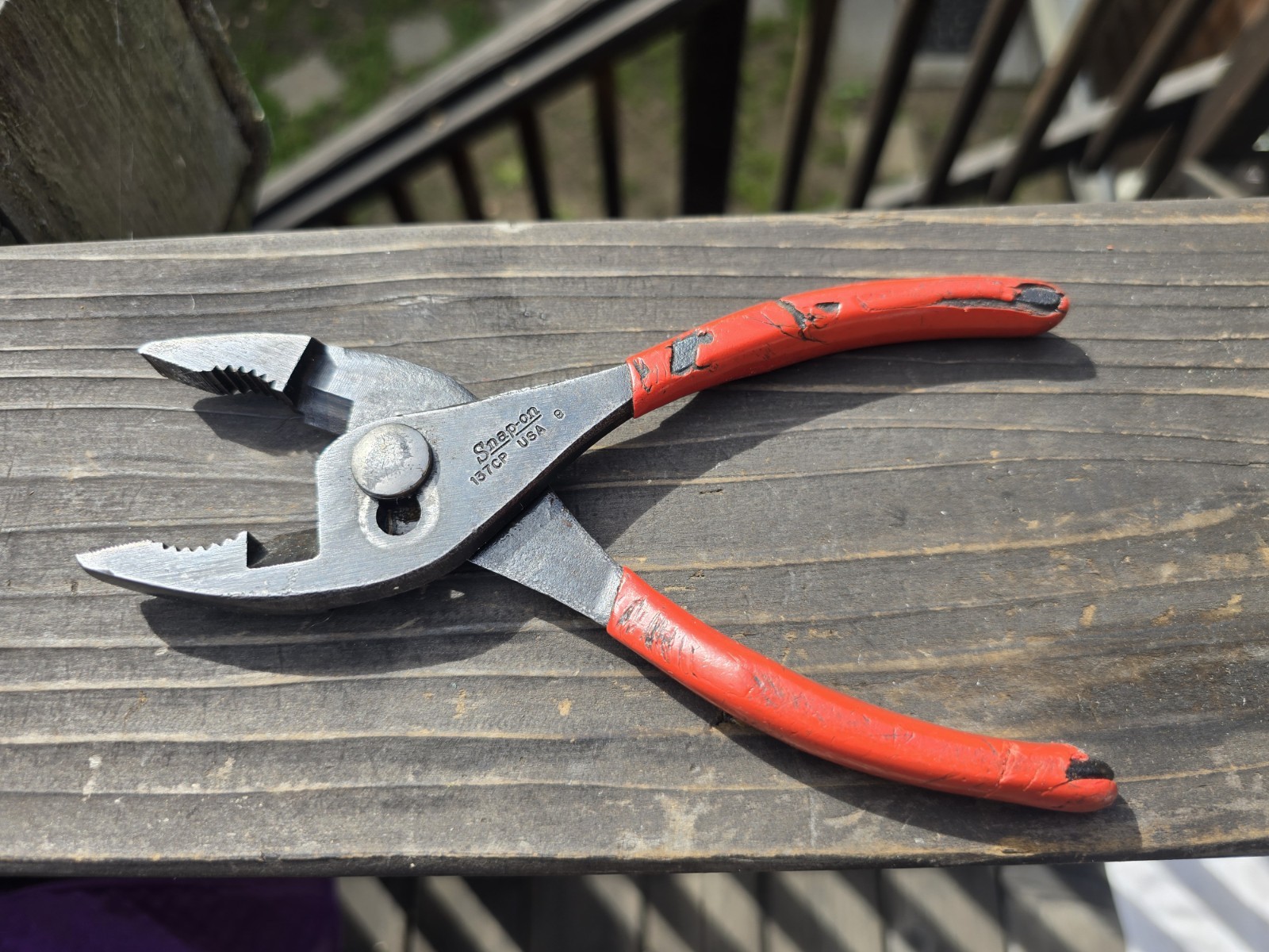 Snap-On Tools 8″ RED Soft Grip Slip-Joint Pliers with Cutters 137 CP