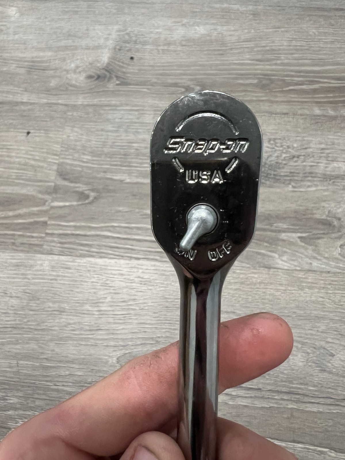 New Snap-on™ 3/8″ Drive Red Soft Grip Chrome 12 1/2″ Ratchet FHL80 Dual 80 Tech
