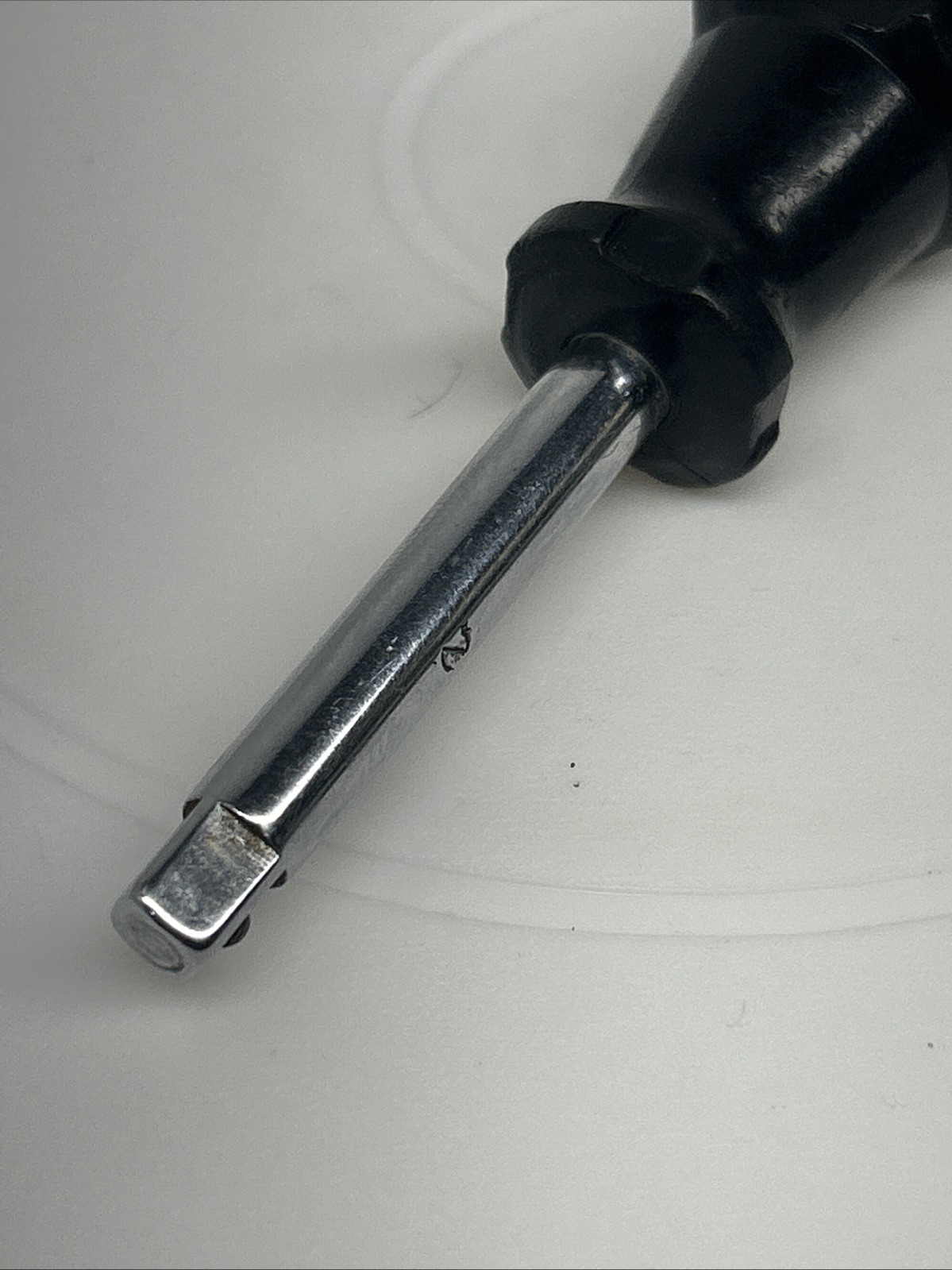 Snap-On ~ Model: TM-4 ~ 1/4″ Drive Standard Shank Driver