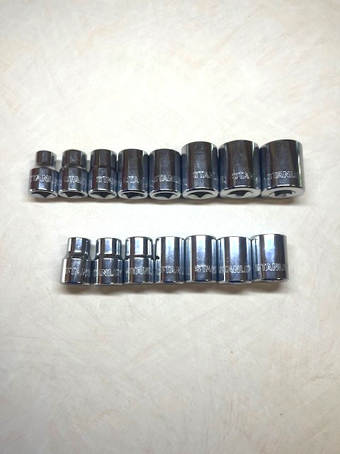 Stanley CR-V Sockets 3/8 drive 8 SAE 5/16-3/4, 7 Metric 9mm-15mm 15 total NWOT