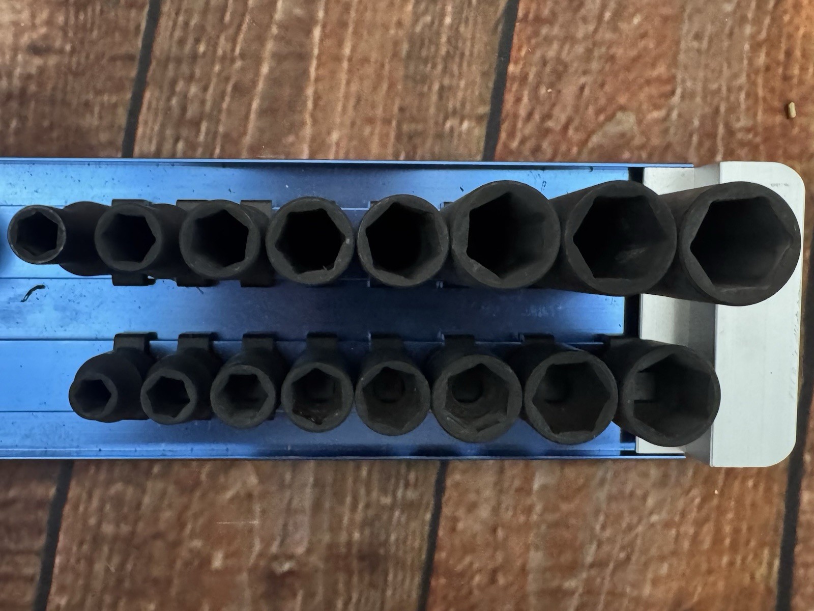 MAC Tools Expert E041643 42pc. Combination Socket Set – MISSING 1 ADAPTER