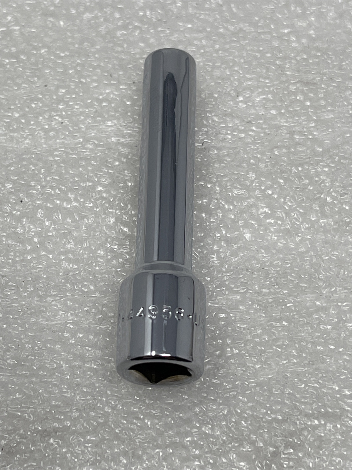 E6 SK Hand Tools 44956, 1/4″ Drive Metric Deep Female Inverted Torx Socket, USA