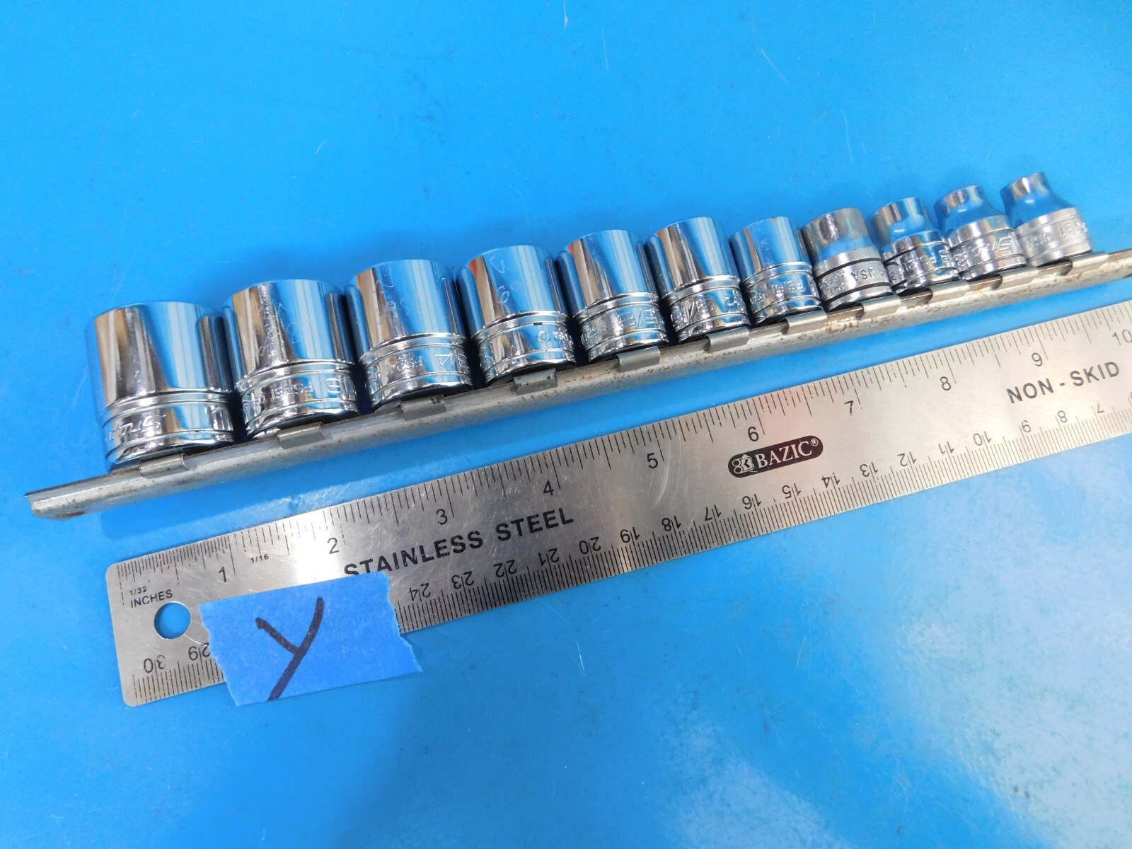 USED,SNAP ON 3/8 IN. DR. SHORT 6 PT. SOCKETS (1/4 THRU 7/8 IN.) PART #211FSY