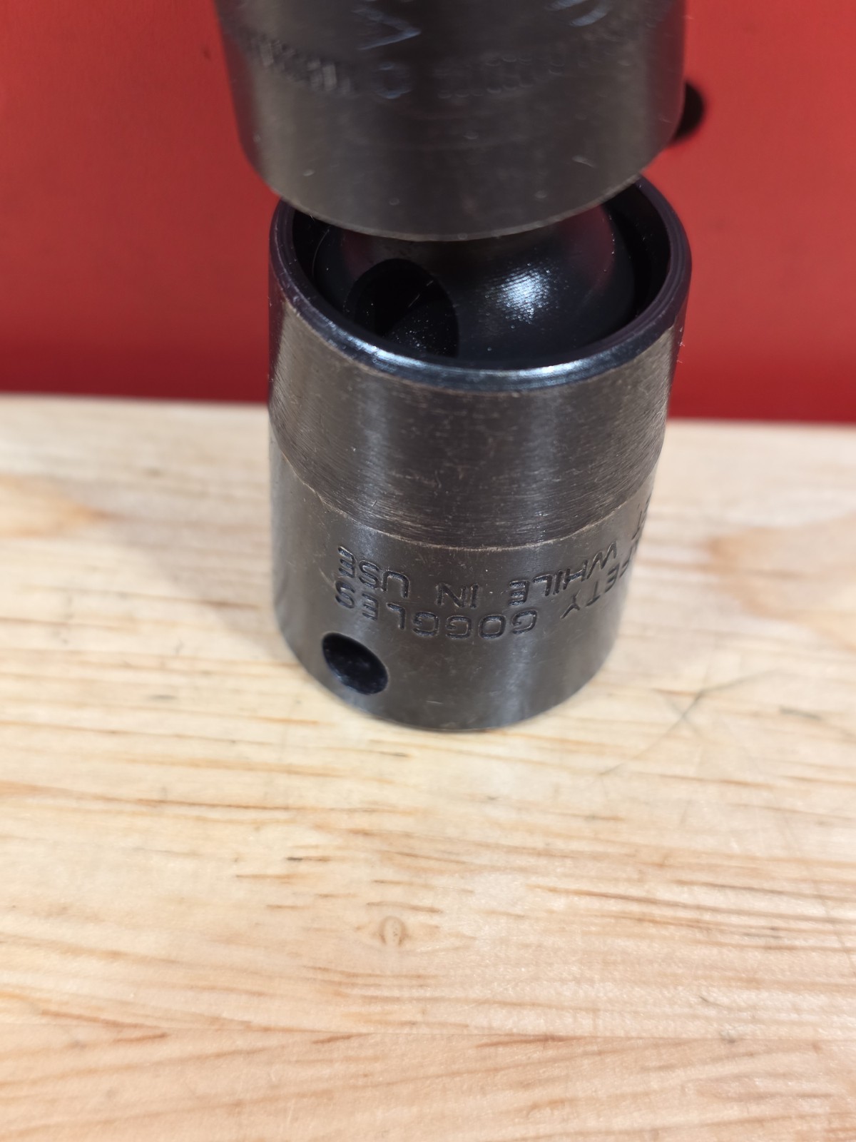 Snap-on Tools NEW IPFM17C 17mm 3/8″ Drive Metric 6-Point Impact Swivel Socket