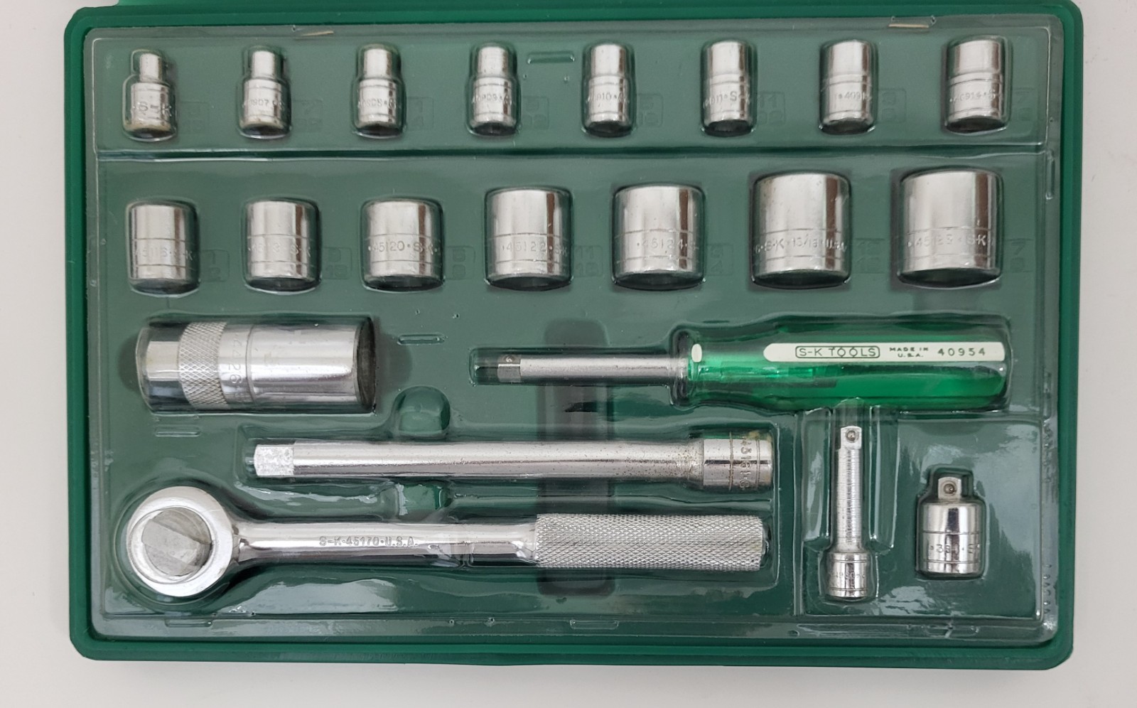 S-K Tools 21-piece 1/4″ & 3/8″ Drive Socket Set