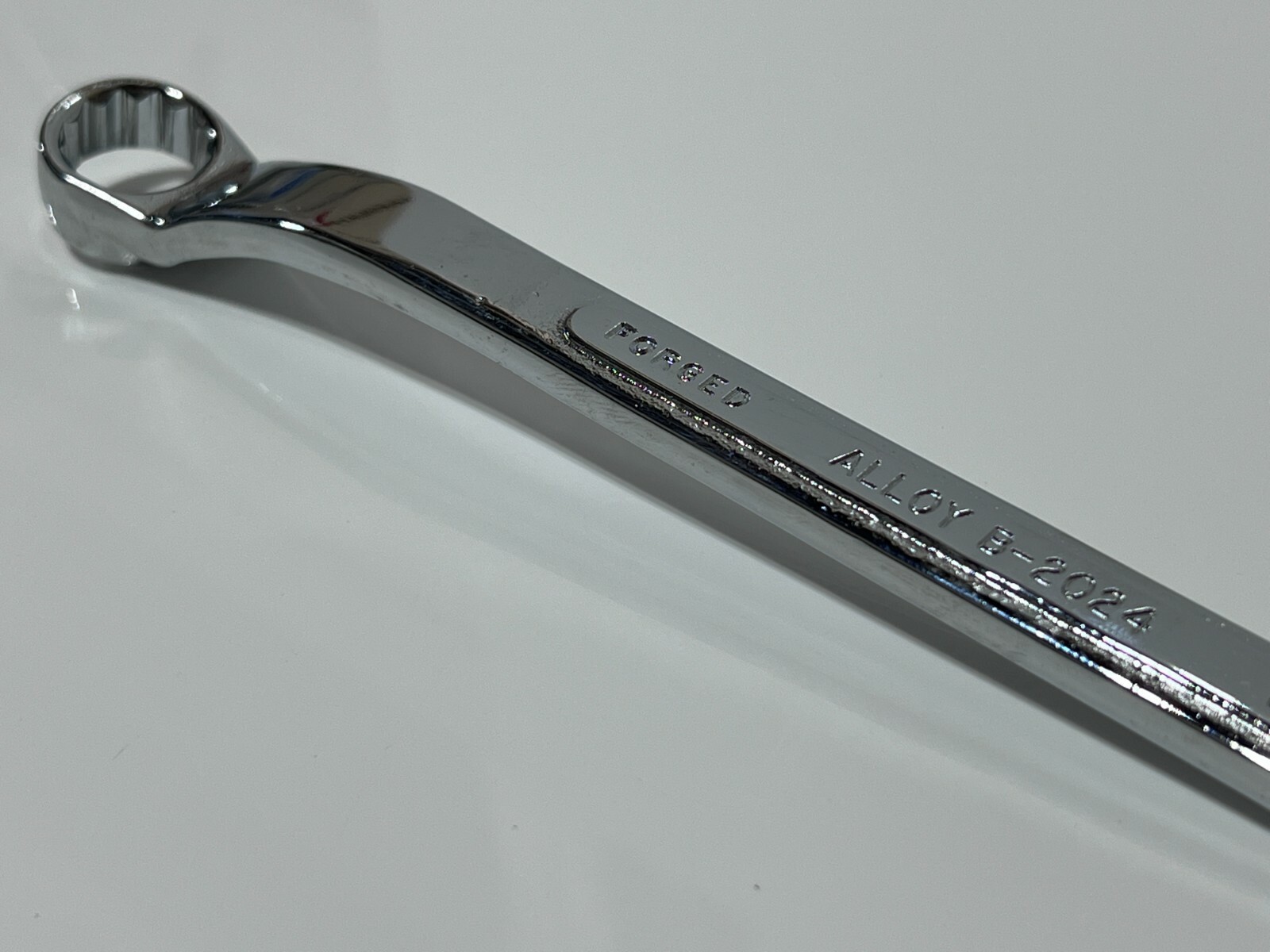 SK Tools USA B-2024 SAE 5/8″ x 3/4″ Standard Box Wrench -12-Point – NEW