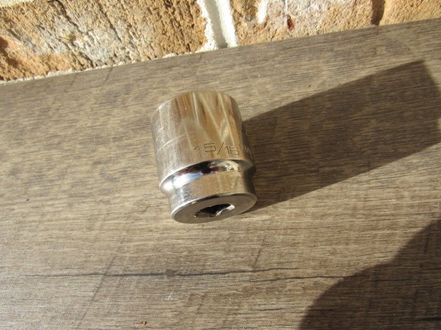 MATCO C422 1/2″ DRIVE 1 5/16″ CHROME SHALLOW 12 POINT 1 & 5/16″ C 422 SOCKET SAE