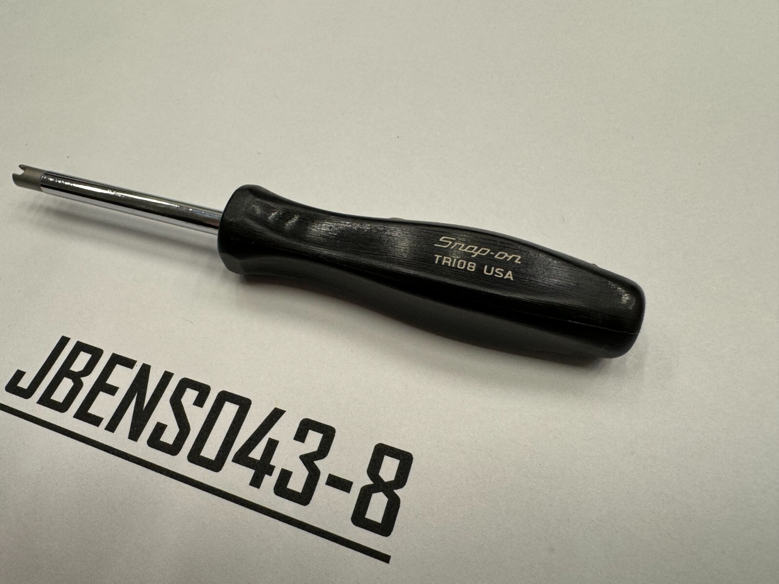 Snap-on Tools USA NEW BLACK Mini Hard Grip Tire Valve Core Tool TR108