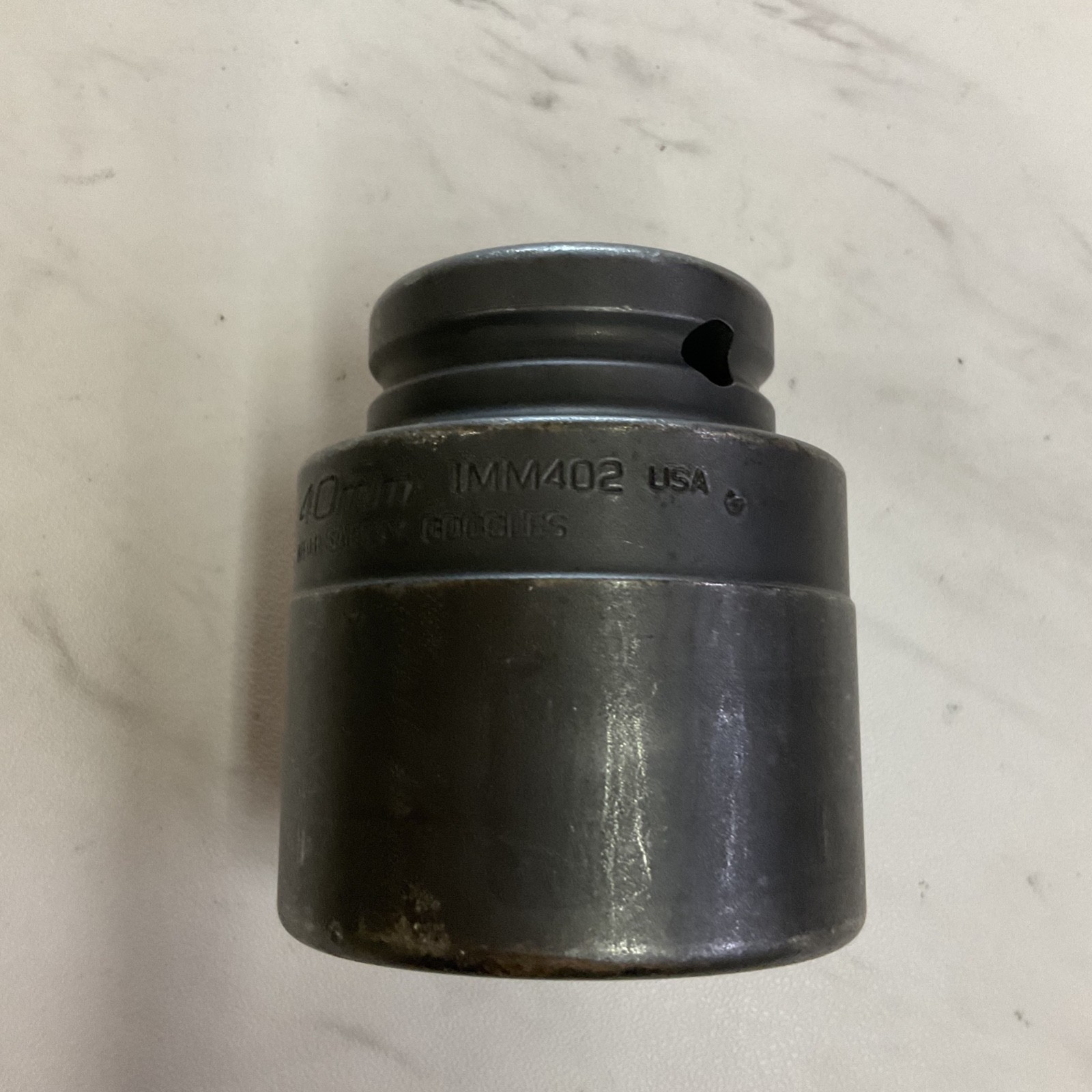 Snap-on IMM402 USA 40mm 3/4″ Drive 6-Point Shallow Flank Drive Impact Socket