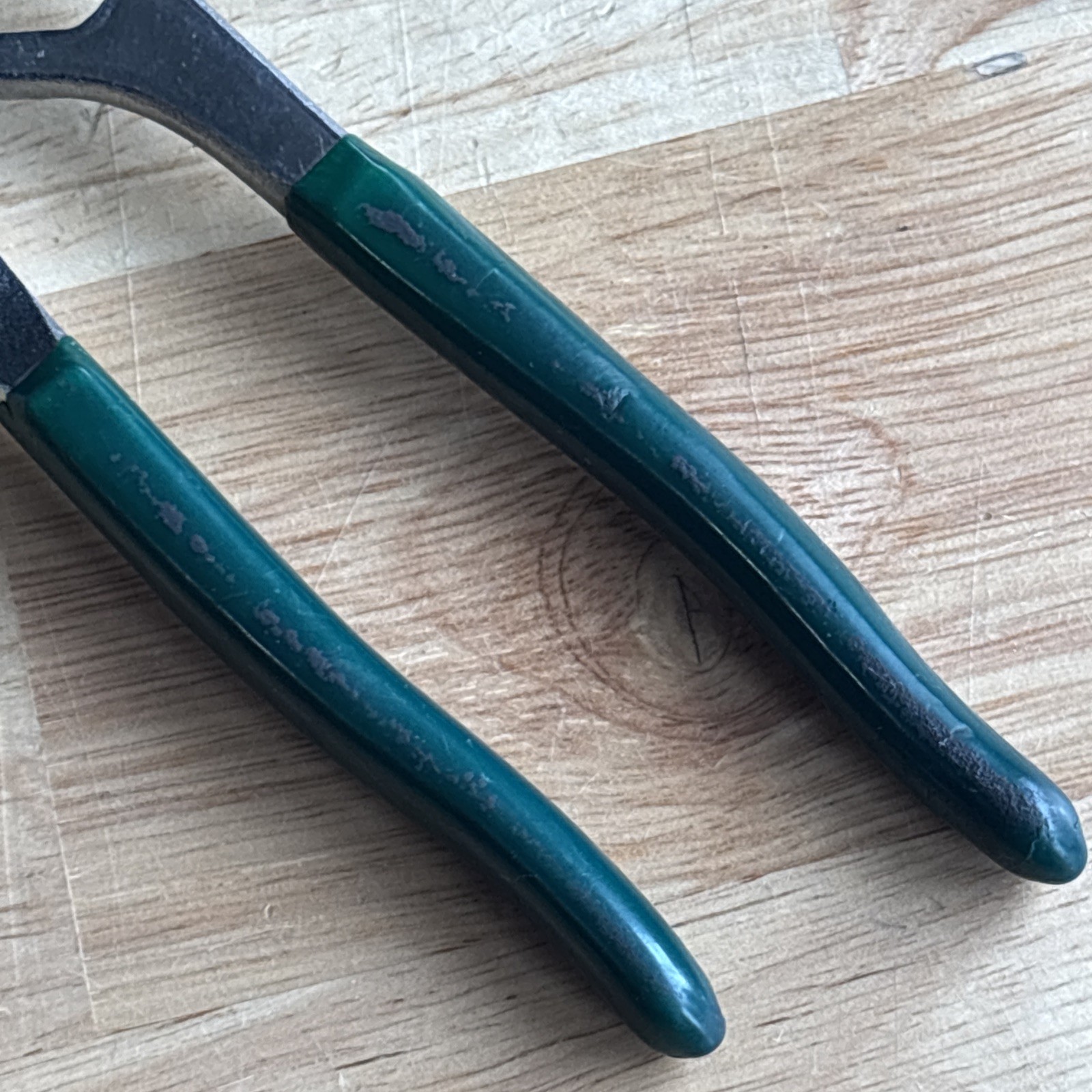 Jensen 6.5″ Slip Joint Pliers Tongue and Groove Green Handle 18006 USA