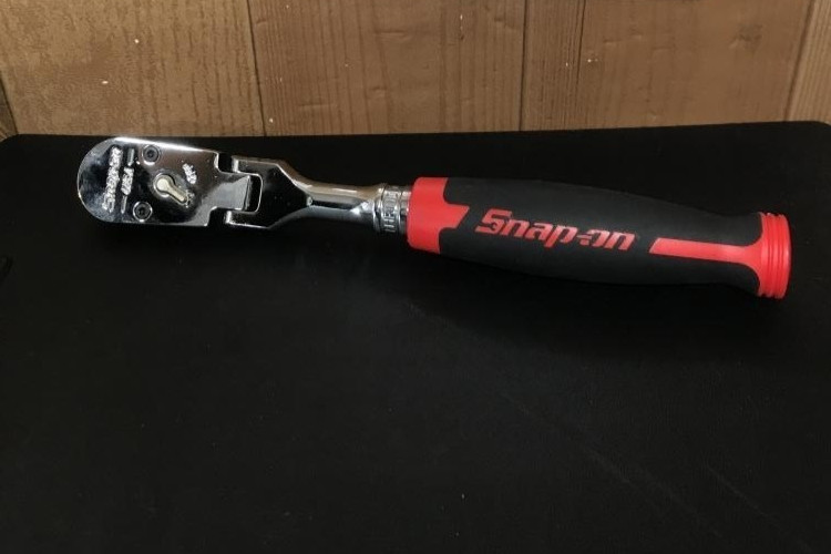 Snap-on FHF100 R 3/8″ Drive 100 Tooth Red Soft Grip Flex Ratchet [Unused]
