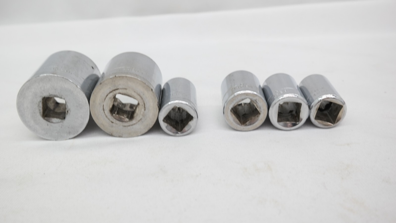 Craftsman 12 & 8 Pt 1/2″ Drive Sockets 30 32 16mm 5/8 9/16 1/2″ Mixed Lot of 6