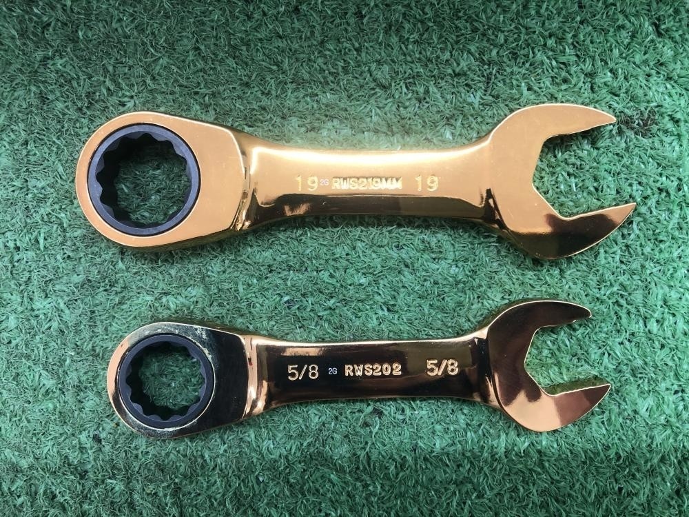 Mac Tools 70th Anniversary 24k Gold Plated Stubby Ratcheting Wrench Pair