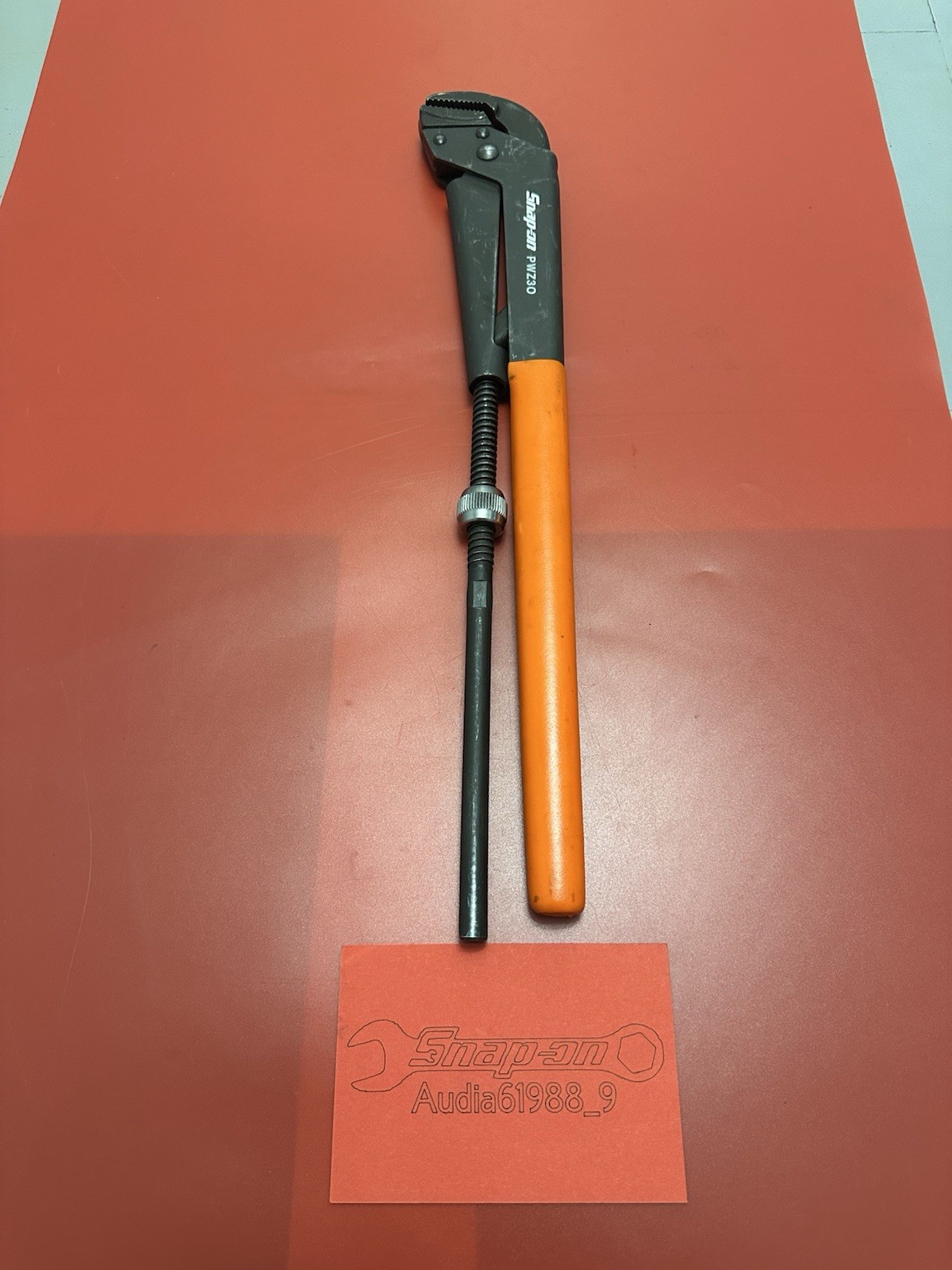 Snap On 21-1/2″ Pliers Wrench (Orange) – PWZ3OA.