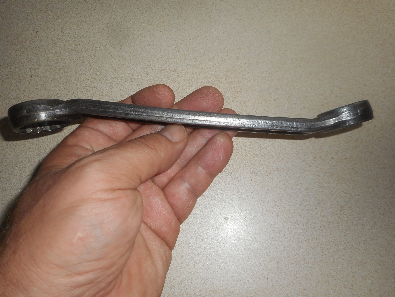 LECTROLITE Corp DEFIANCE OH 7/8″ x 13/16″ 12 point Offset Box End Wrench