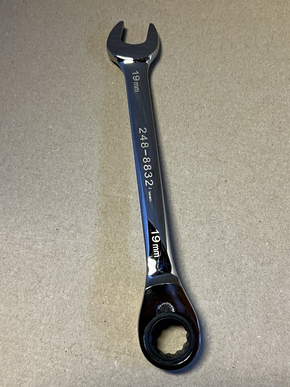 CAT/ Blue-Point 19mm Ratcheting Reversible Wrench