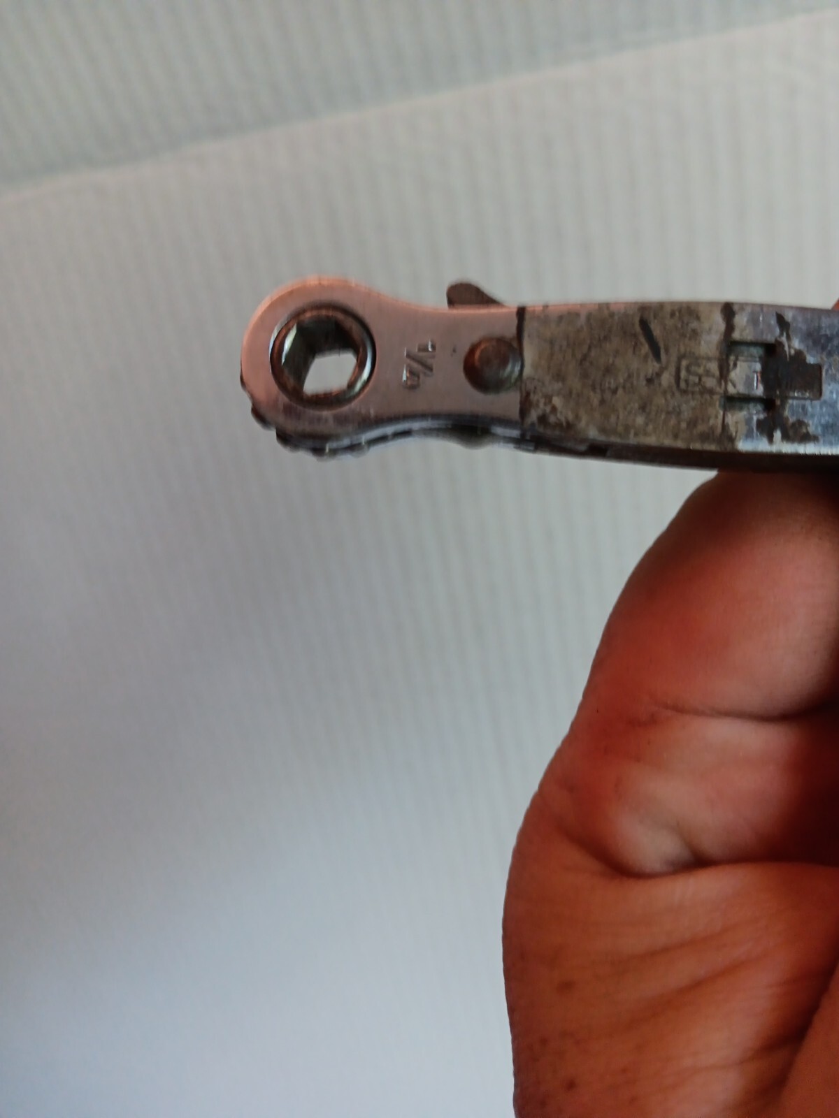 Vintage Armstrong Tools 1/4″x5/16″ SAE Ratcheting Box End Wrench 6 pt RB810 USA