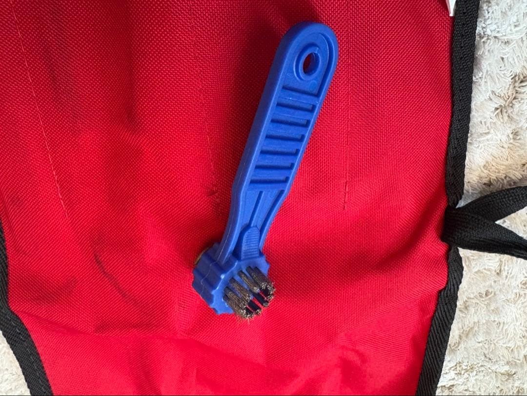 Snap-on Battery Terminal Cleaner C0410B: Ratchet Wrench, Pliers, Terminal Brush