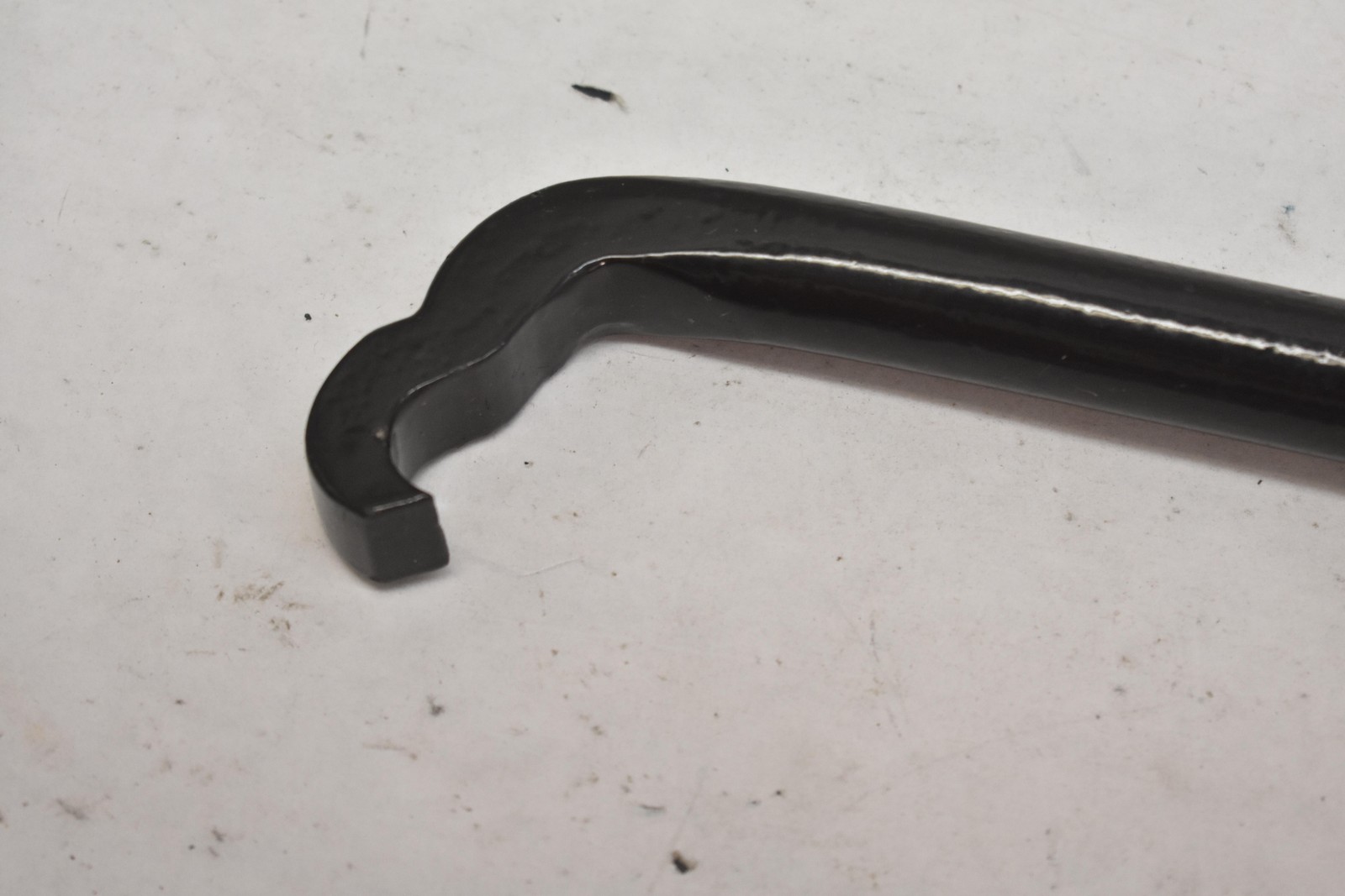 Pittsburgh Automotive 67401 24in Lock Ring Tire Iron Black New