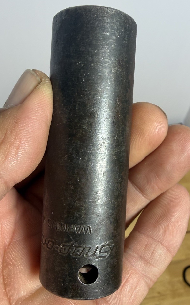 Snap-on tools Used 1/2 drive 11/16” metric Deep Impact Socket SIMM220