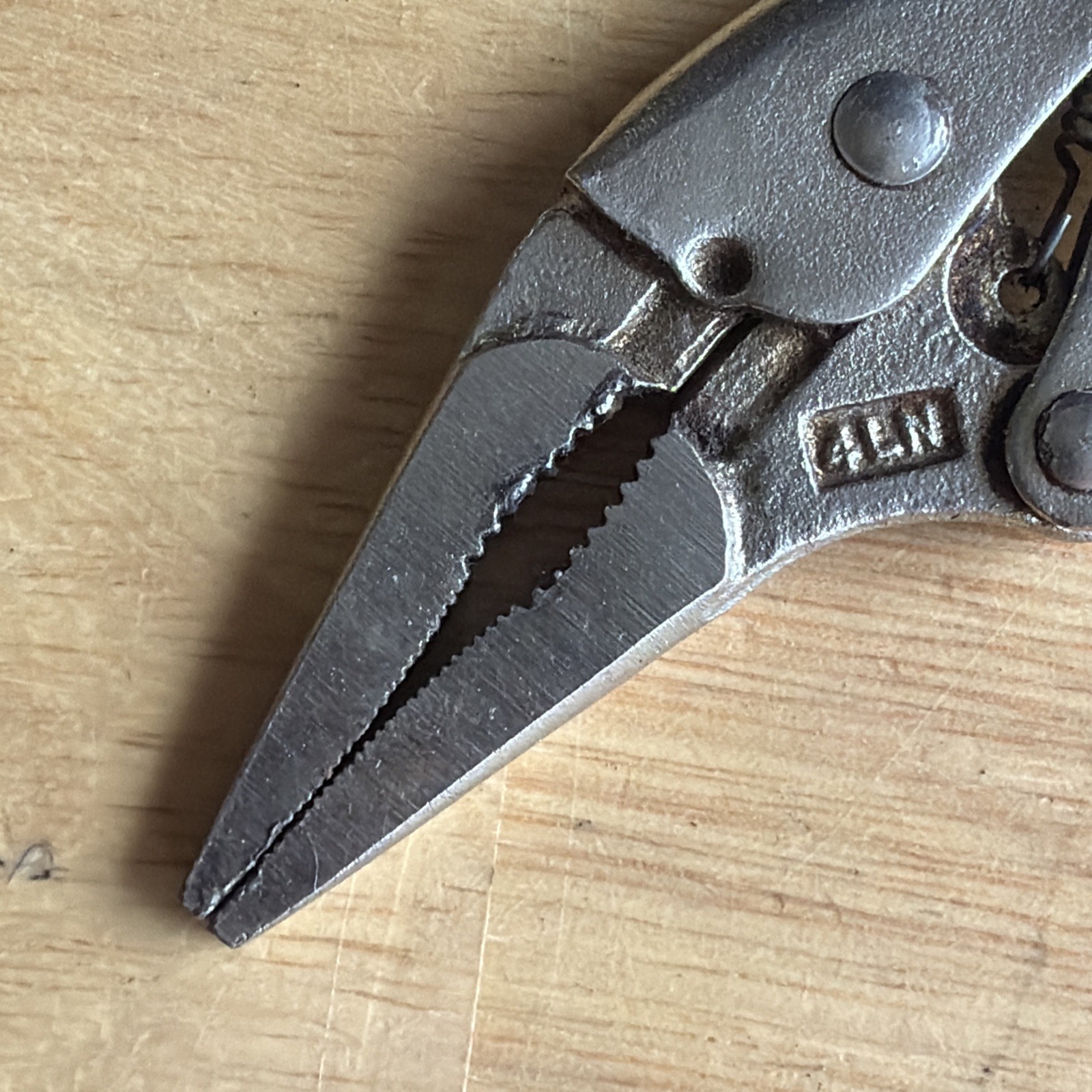 Petersen 5″ Long Nose Locking Pliers Vise Grips 4LN Vtg Dewitt, Neb. USA