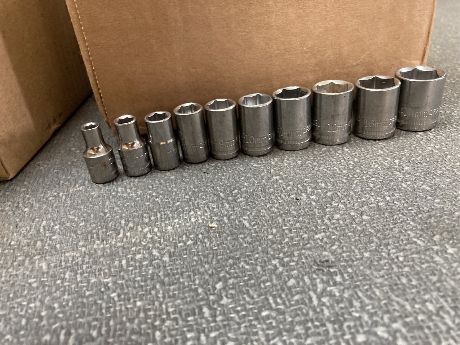 Craftsman 10 Pc. Socket Set 1/4in. Drive 6 Pt 4MM to 14MM