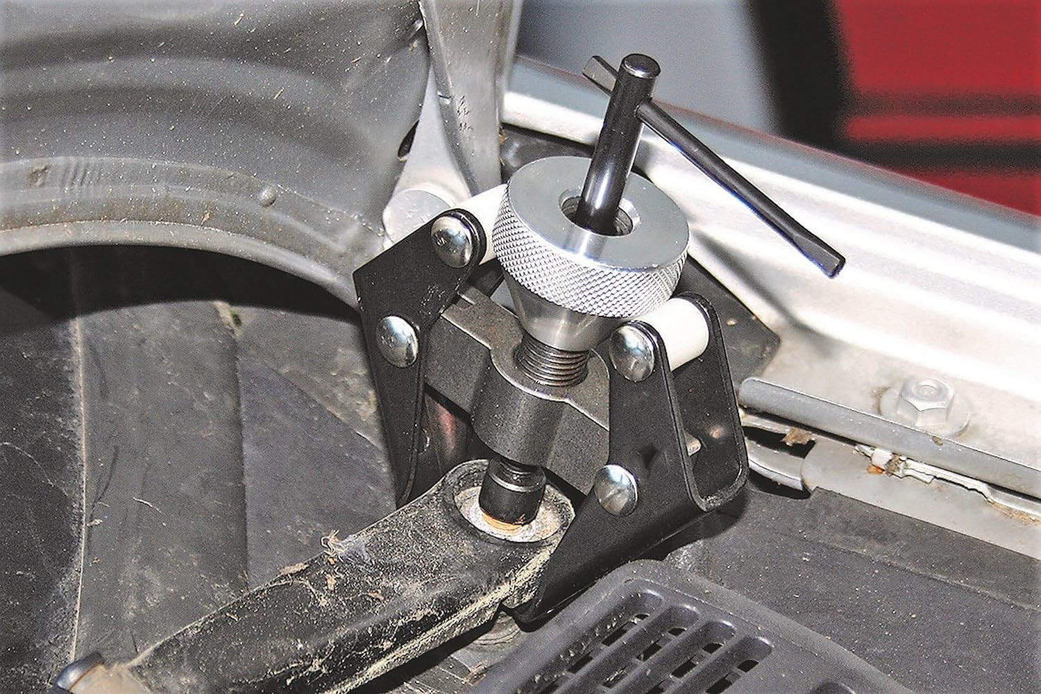 BT686000 Pole Terminals, Wiper Arm Puller, 2 Arm Powered by KS TOOLS