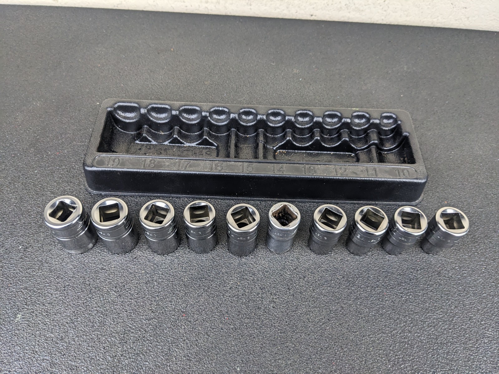 #bl921 Snap-On Tools 310swmya 1/2″ Drive Metric 12-Point shallow socket set