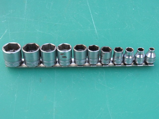 SNAP-ON 211FSY 3/8″ DRIVE 11PC SAE 6PT SHALLOW SOCKET SET 1/4″ – 7/8″ UNDERLINE