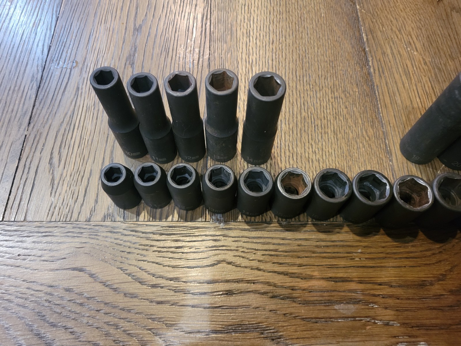 Grey Pneumatic 1/2″ Drive Metric Impact Sockets. Shallow And Deep With Extension