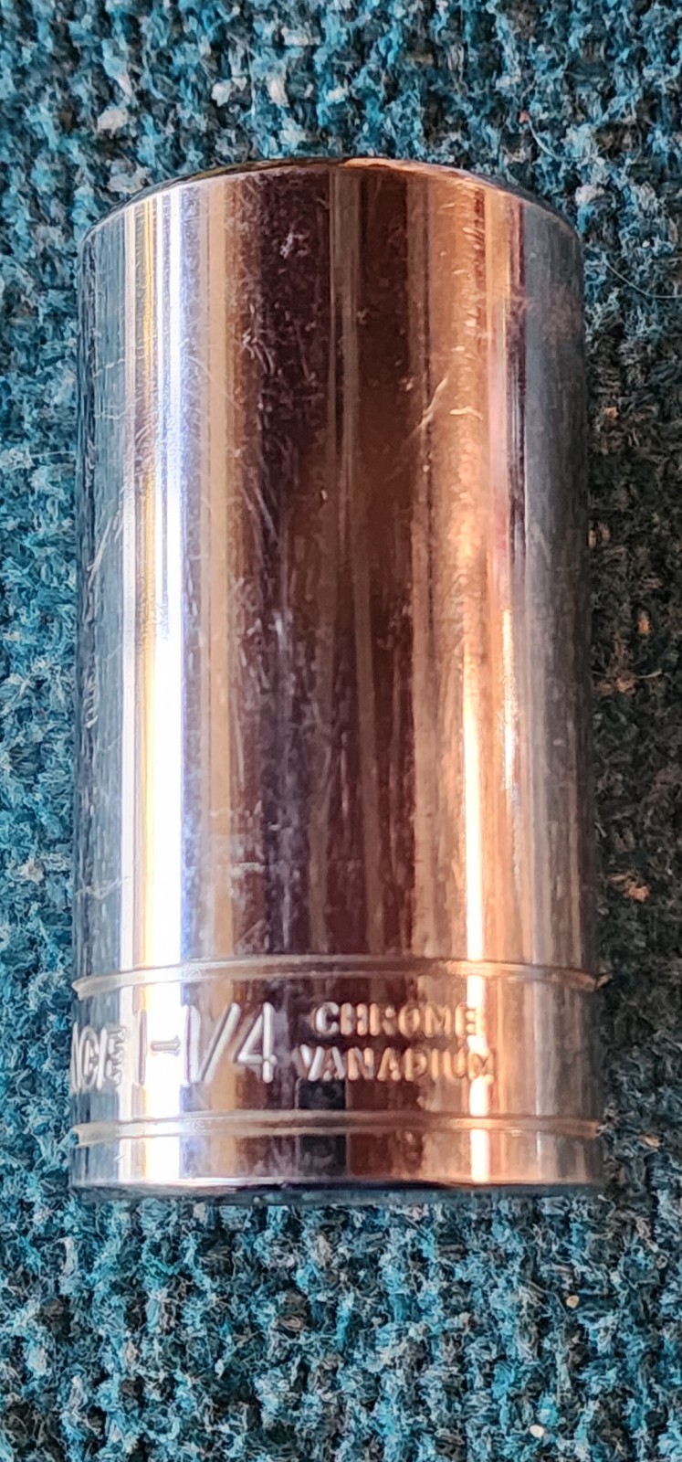 Preowned ACE Hardware 1-1/4″ Deep Chrome Socket 12-Point, 1/2″ Drive! Nice!