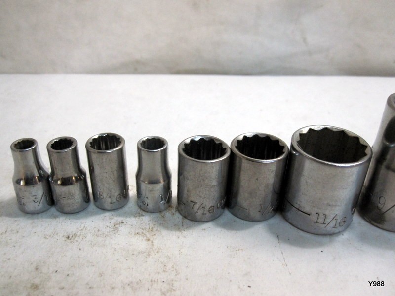 CRAFTSMAN set of 12 sockets mix lot see description