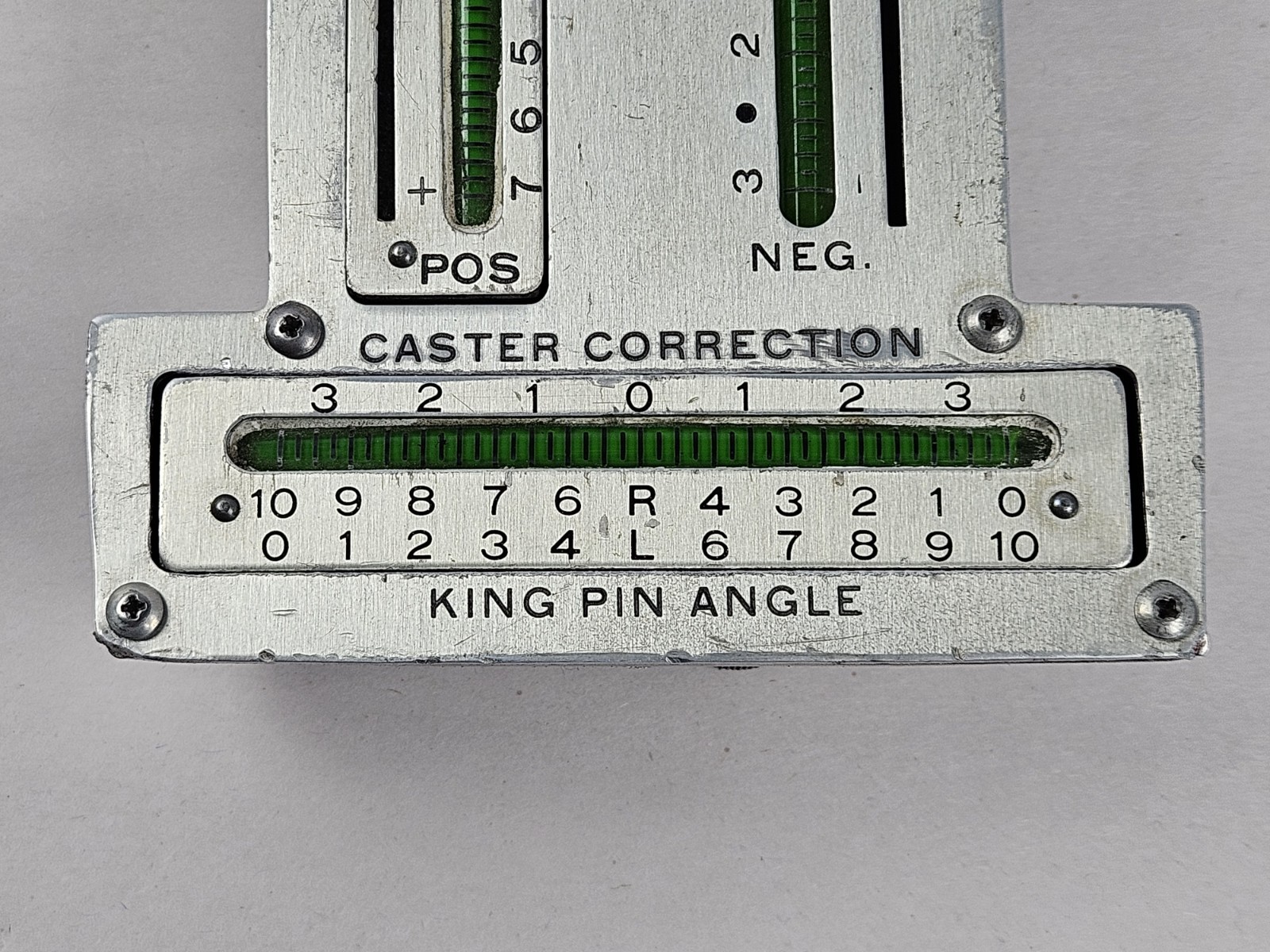 Snap-On Magnetic Caster Camber Alignment Gauges WA40 w/ Various Hub Adapters