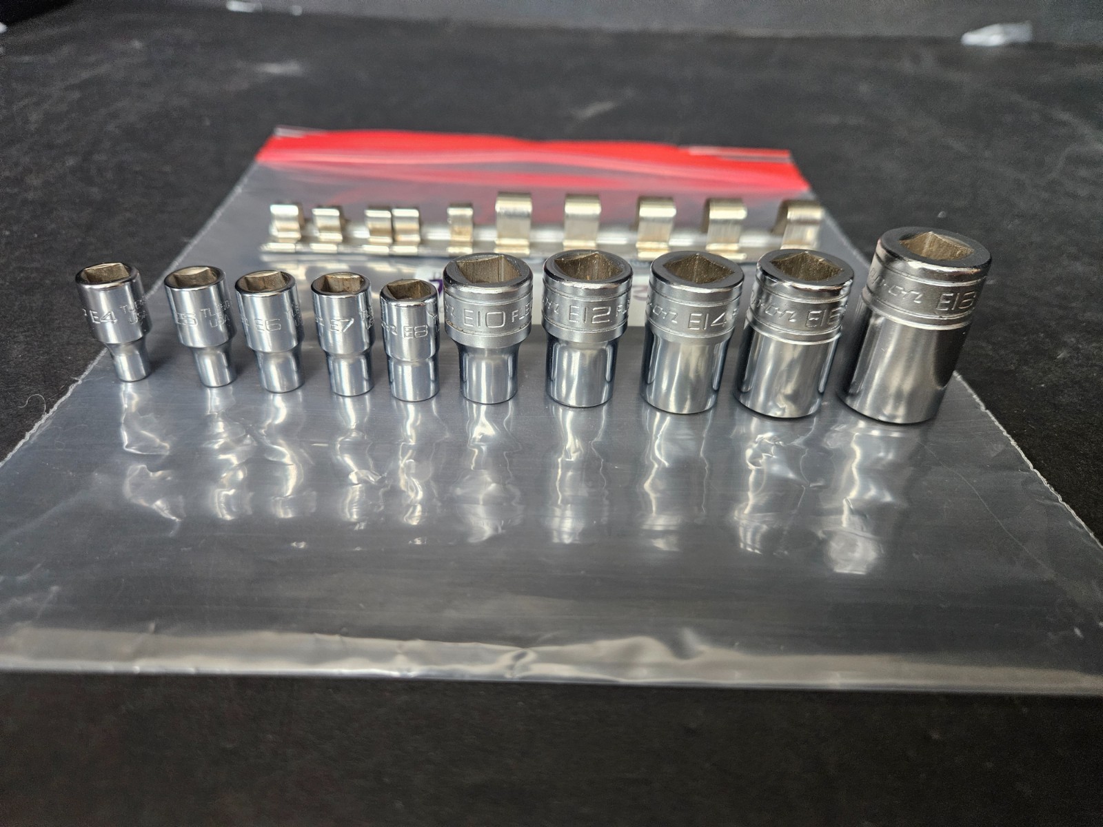 SNAP ON INVERTED TORX SOCKET SET 10 PC 5-1/4″ DR & 5-3/8″ DR (TL2593)