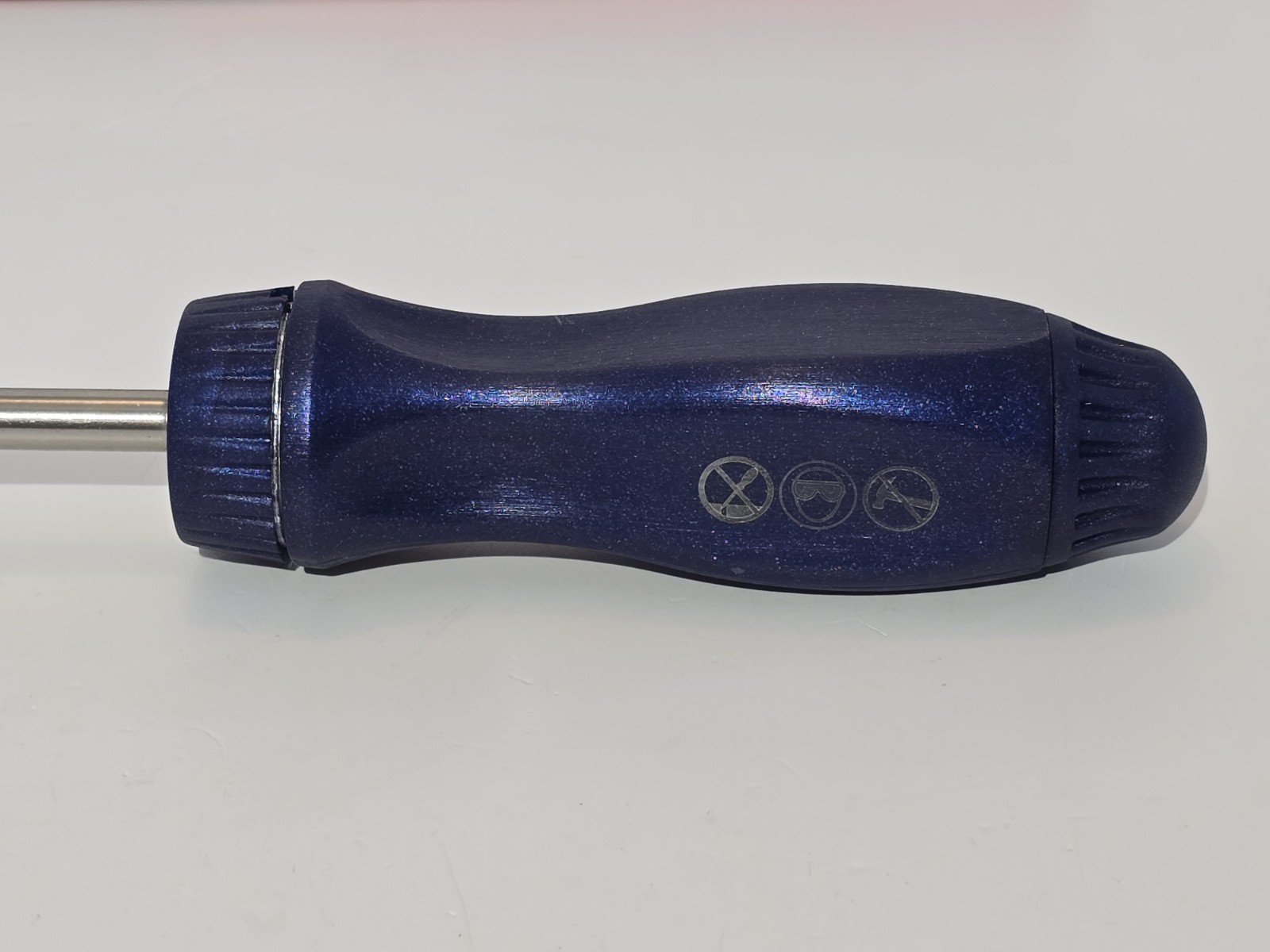 NEW! Snap-on Tools USA POWER BLUE Hard Handle Ratcheting Screwdriver SSDMR4BMB