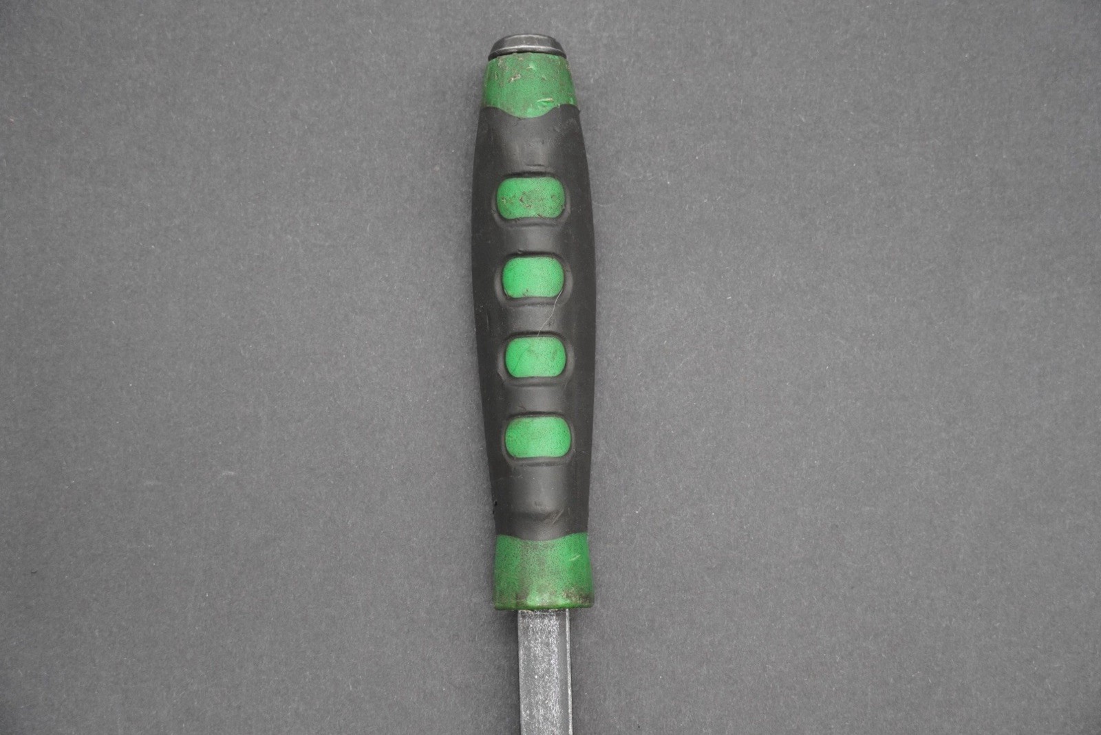 Matco Tools Pry Bar 36”Inch Bent Curved Tip Strike Handle (Green) PBG36C