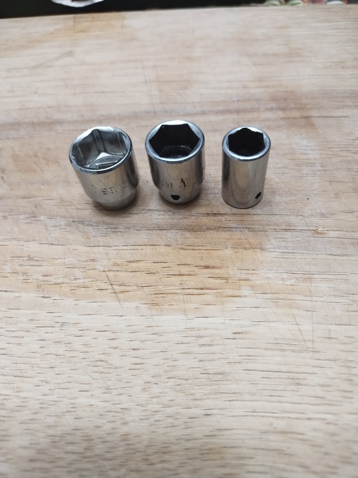 MAC TOOLS 1/4″ Drive, 3/8″, 1/2″, and 9/16″ Standard Sockets, 6 Point