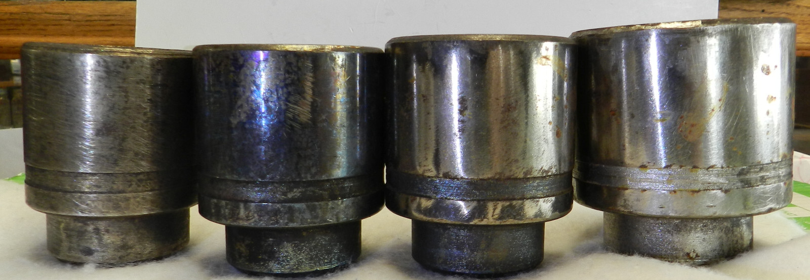 TRW 71870 2 In, 71867 1 3/4 In , 71866 1 11/16 In , 71864 1 9/16 In 4 Sockets